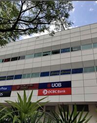 Toa Payoh Central (D12), Shop House #611829501